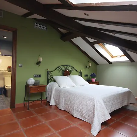 Dona Elvira Nava Отель