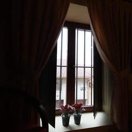 Отель Dona Elvira Nava 2*